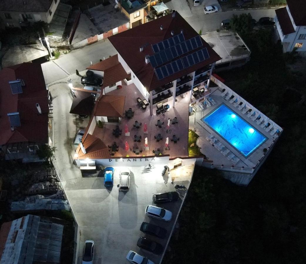 Hotel Deyanira Gorno Dryanovo Luaran gambar