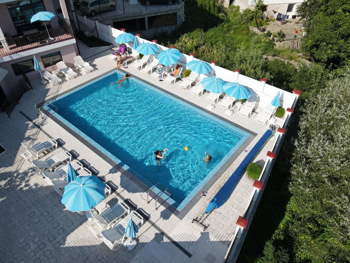 Hotel Deyanira Gorno Dryanovo Luaran gambar