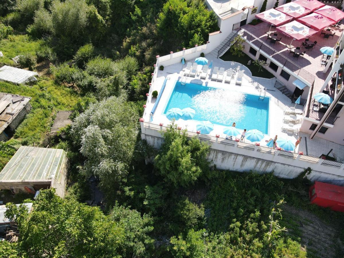 Hotel Deyanira Gorno Dryanovo Luaran gambar