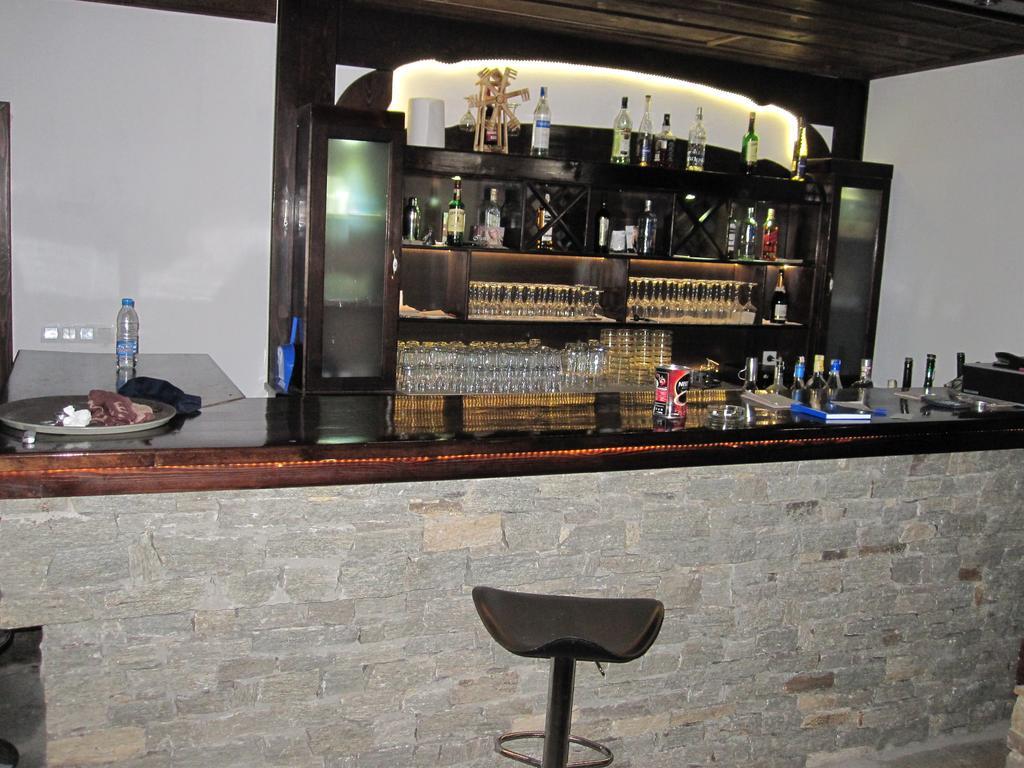Hotel Deyanira Gorno Dryanovo Luaran gambar