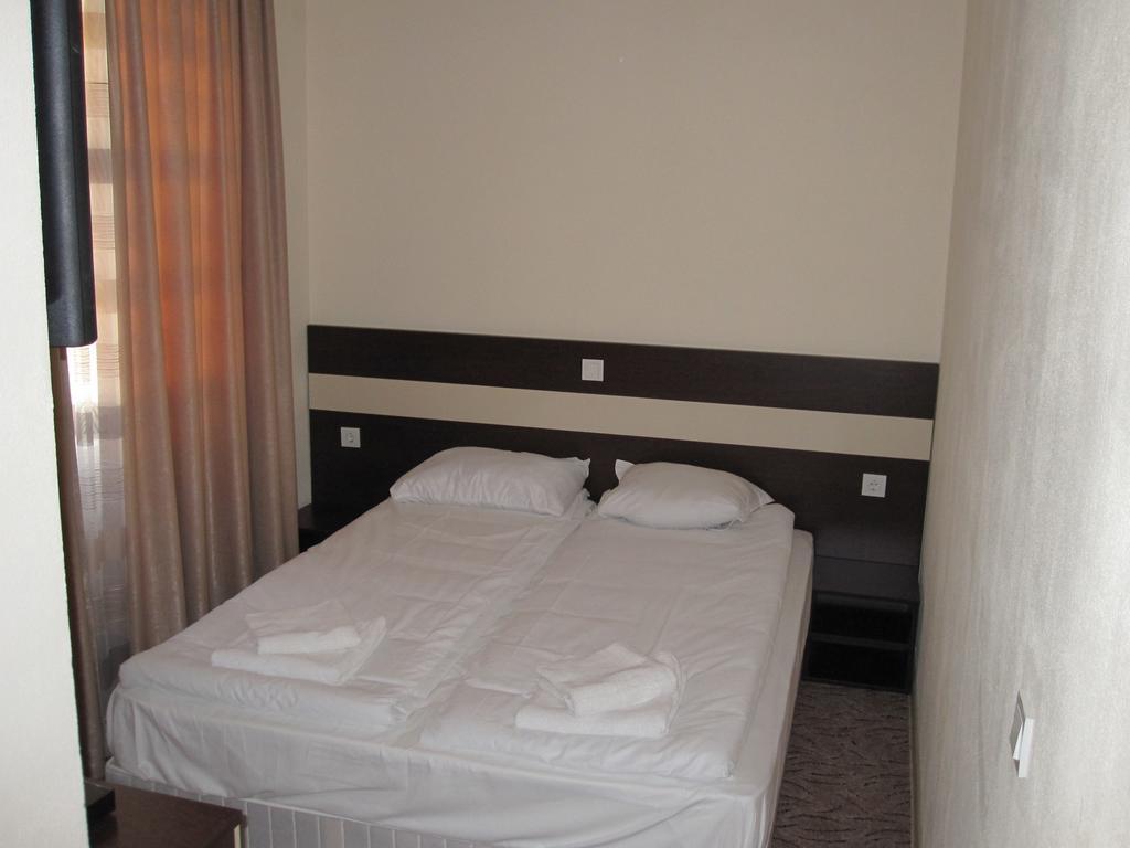 Hotel Deyanira Gorno Dryanovo Bilik gambar