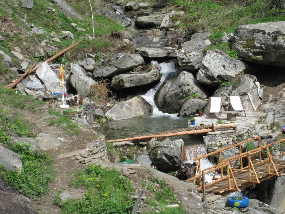 Hotel Deyanira Gorno Dryanovo Luaran gambar